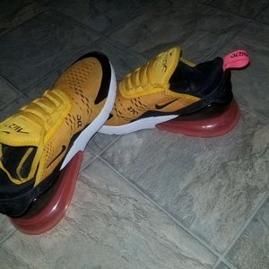 Nike airmax 270 'tiger'